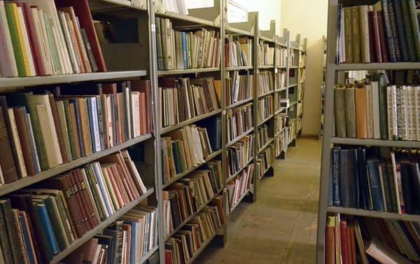 Изданные по старинному образцу в Венеции книги - Sputnik Армения