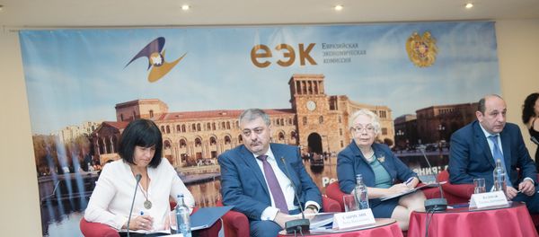 Круглый стол «Республика Армения: два года в Евразийском экономическом союзе. Первые результаты» - Sputnik Արմենիա