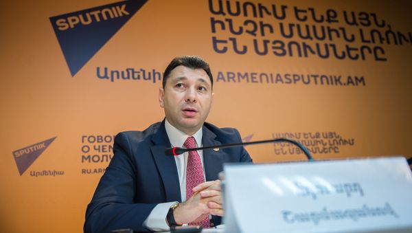 Эдуард Шармазанов - Sputnik Արմենիա