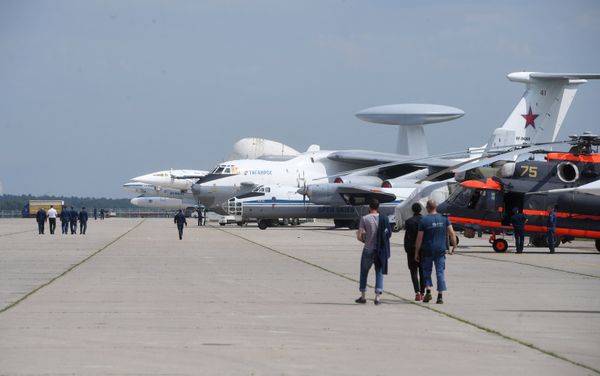 Подготовка к открытию Международного авиационно-космического салона МАКС-2017 - Sputnik Армения