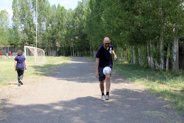 Трехдневный футбольный лагерь для юных армянских футболисток - Sputnik Армения