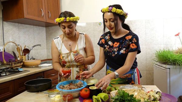 Շեֆ խոհարարին հյուր. ինչպես պատրաստել ամառային տոլմա - Sputnik Արմենիա