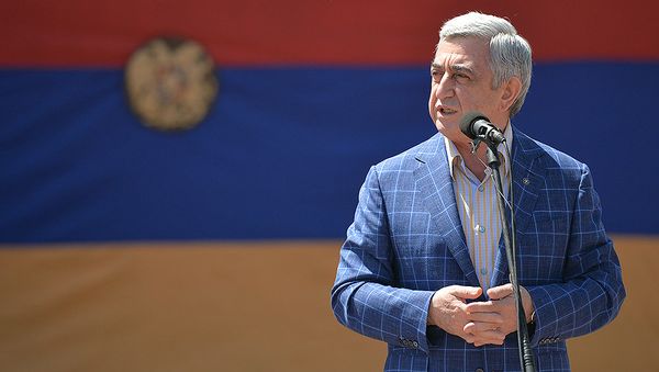 Серж Саргсян присутствовал на финале конкурса Самая спортивная семья - Sputnik Армения