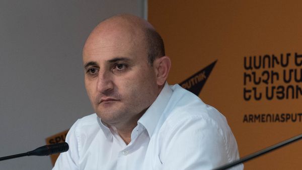 Мехак Апресян - Sputnik Армения