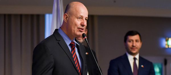 Французские дизайнеры Тарлояны устроили в Ереване “Прогулку в Париже” - Sputnik Армения