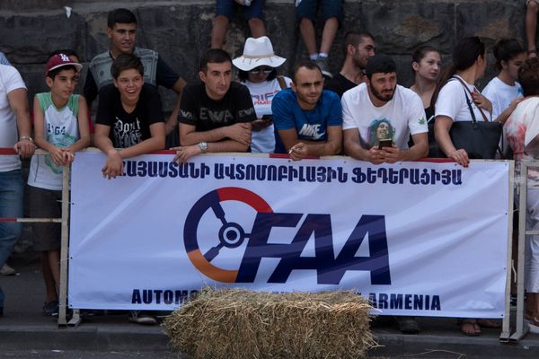 Дрифт шоу в центре Еревана - Sputnik Армения