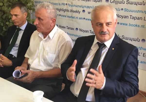 Пламен Русев Пламен Русев - Sputnik Армения