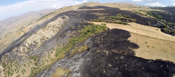 Пожар в Артаване. Съемка с дрона - Sputnik Արմենիա