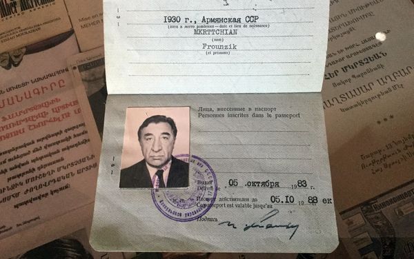 Музей Фрунзика (Мгера) Мкртчяна в Гюмри - Sputnik Армения