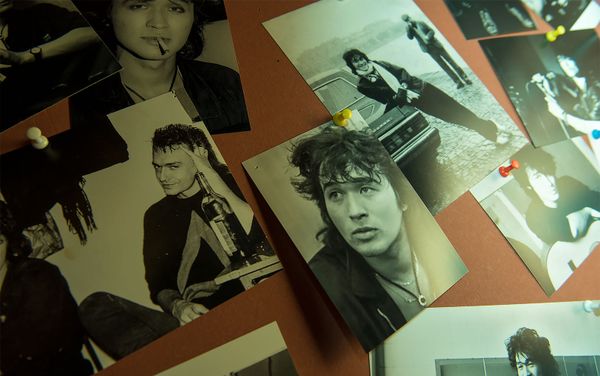Стена Цоя в одном из пабов Еревана - Sputnik Армения