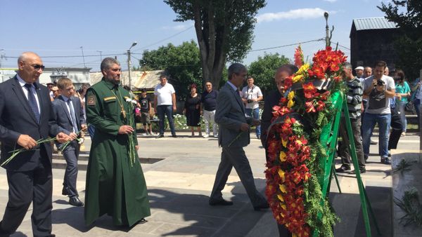 В Гюмри почтили память солдат, погибших в русско-турецкой войне XIX века - Sputnik Армения