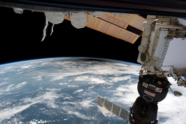 Тень Луны над США с международного космического корабля СОЮЗ - Sputnik Армения