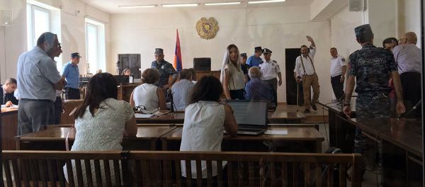 Суд над участниками группировки Сасна црер Суд над участниками группировки Сасна црер - Sputnik Армения