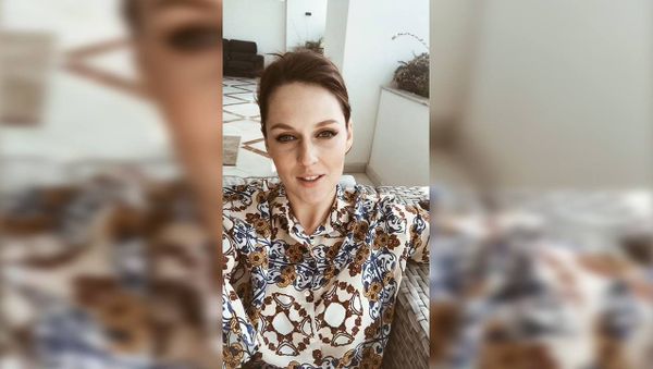 Елена Есенина бросает вызов армянским мужчинам - Sputnik Армения