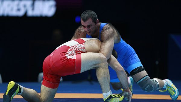 Георгий Кетоев на чемпионате мира по вольной борьбе в Париже. Архивное фото. - Sputnik Армения