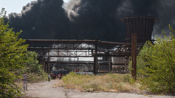 Пожар на заводе Наирит - Sputnik Արմենիա