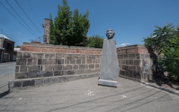 Հովհաննես Շիրազ - Sputnik Արմենիա