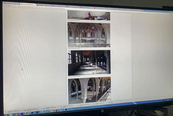 Фотографии издания Armenian Weekly из армянской церкви в Тигранакерте - Sputnik Армения