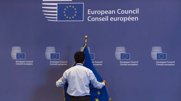 Брюссель, флаг Евросоюза - Sputnik Армения