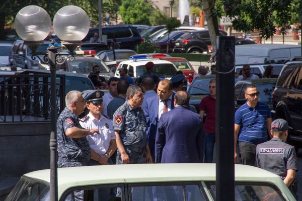 Стрельба на улице Бюзанда - Sputnik Արմենիա