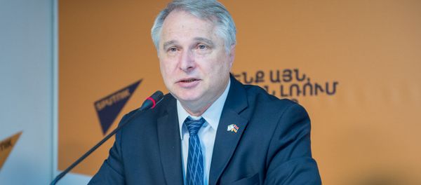 Александр Цинкер Александр Цинкер - Sputnik Армения
