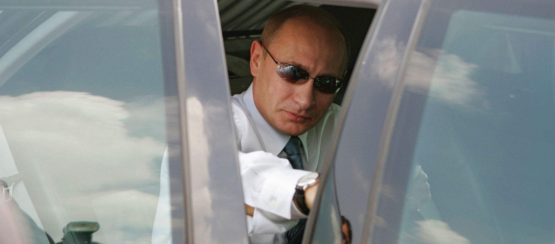 Президент России Владимир Путин прибыл в Ханой (Вьетнам) Президент России Владимир Путин прибыл в Ханой (Вьетнам) - Sputnik Արմենիա, 1920, 07.07.2021