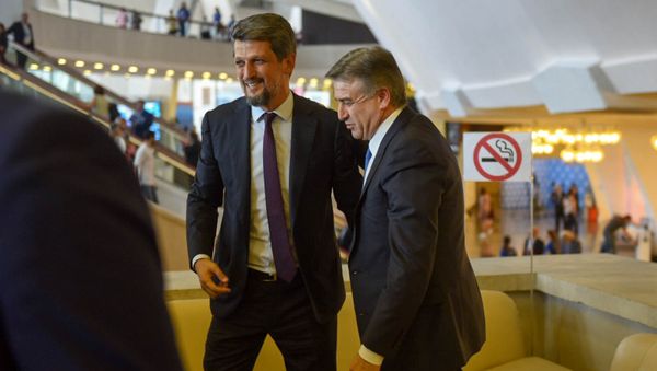 Гаро Пайлан всстретился с премьером Армении Кареном Карапетяном - Sputnik Армения