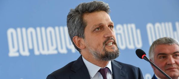 Гаро Пайлан на форуме Армения-Диаспора Гаро Пайлан на форуме Армения-Диаспора - Sputnik Армения