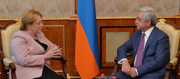Президент Серж Саргсян сегодня принял министра здравоохранения Российской Федерации Веронику Скворцову Президент Серж Саргсян сегодня принял министра здравоохранения Российской Федерации Веронику Скворцову - Sputnik Արմենիա
