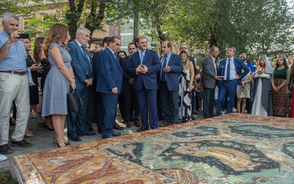 Վիշապագորգ խճանկարը` Երևանի կենտրոնում - Sputnik Արմենիա