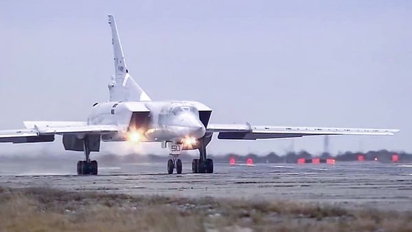 Боевая работа авиации ТАВКР Адмирал Кузнецов в Средиземном море у берегов Сирии - Sputnik Армения