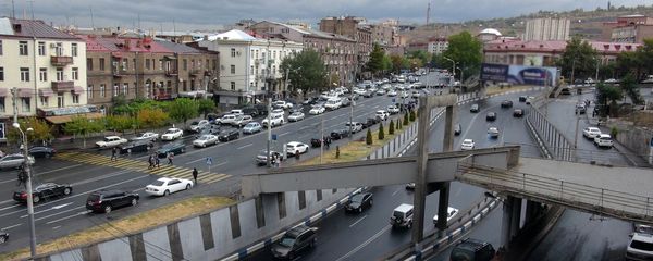 Город Ереван. Улица - Sputnik Армения