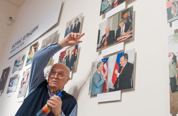 Личный фотограф Бориса Ельцина Дмитрий Донской - Sputnik Армения