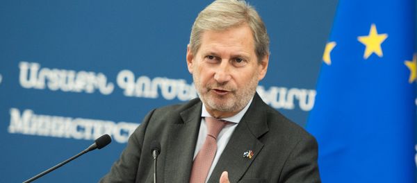 Комиссар Европейской делегации Йоханнес Ханн - Sputnik Армения