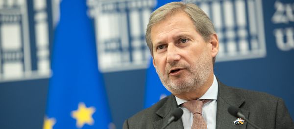 Комиссар Европейской делегации Йоханнес Ханн - Sputnik Армения