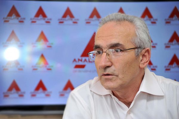 Грачья Петросян - Sputnik Արմենիա