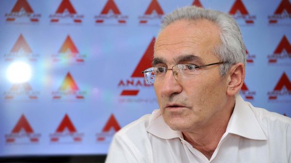 Грачья Петросян - Sputnik Армения