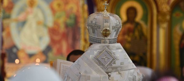 Освящение храма Русской Православной Церкви во имя Воздвижения Животворящего Креста Господня в Ереване Освящение храма Русской Православной Церкви во имя Воздвижения Животворящего Креста Господня в Ереване - Sputnik Армения
