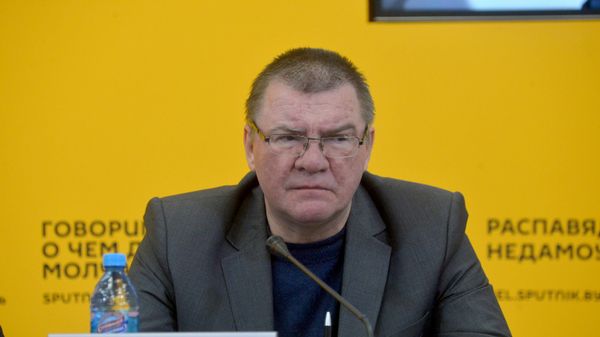 Политолог Александр Тиханский - Sputnik Армения