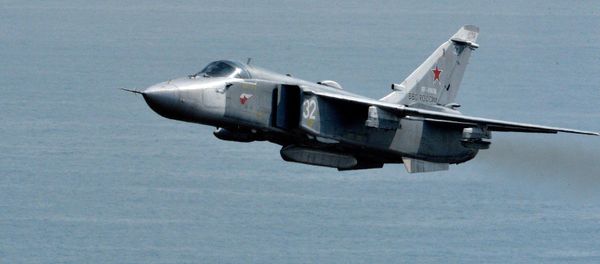 Самолет Су-24 - Sputnik Армения
