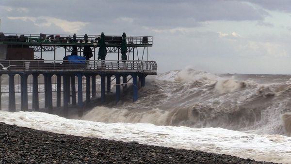Последствия шторма на Черном море в акватории Батуми - Sputnik Армения