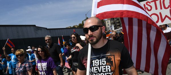 Армяне США на акции протеста у консульства Турции Армяне США на акции протеста у консульства Турции - Sputnik Армения