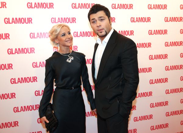 Ю.Ковальчук и А.Чумаков после церемонии вручения премии Женщина года Glamour 2009 Ю.Ковальчук и А.Чумаков после церемонии вручения премии Женщина года Glamour 2009 - Sputnik Армения