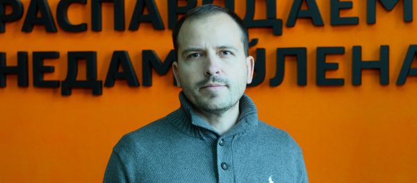 Тележурналист, публицист Константин Семин Тележурналист, публицист Константин Семин - Sputnik Армения