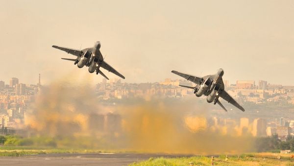 Миг-29 в горах Армении - Sputnik Армения