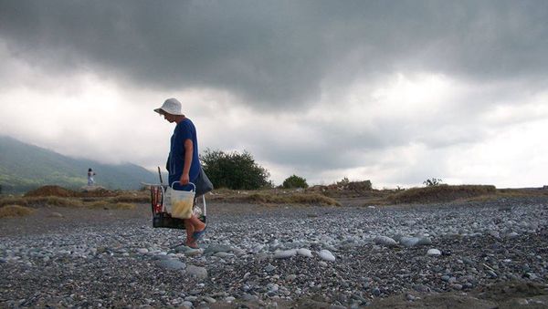 Армянские женщины, подрабатывающие в Гагре - Sputnik Արմենիա