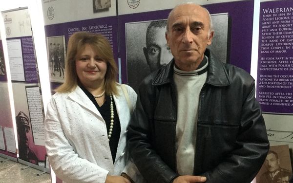 Արտյոմ  Կորլովիչը՝ կնոջ հետ - Sputnik Արմենիա