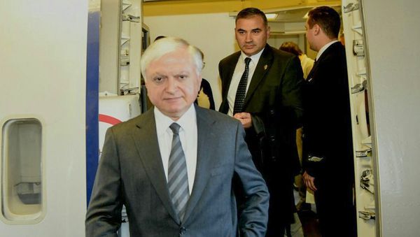 Эдвард Налбандян прибыл в Израель Эдвард Налбандян прибыл в Израель - Sputnik Армения