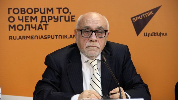 Арман Навасардян - Sputnik Արմենիա