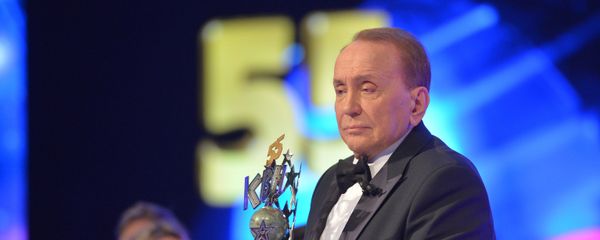 Президент РФ В. Путин на юбилейной игре КВН в Москве - Sputnik Армения